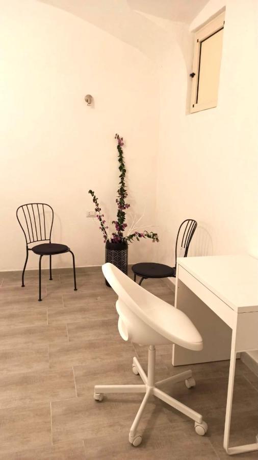 Miral One Bari Exterior foto
